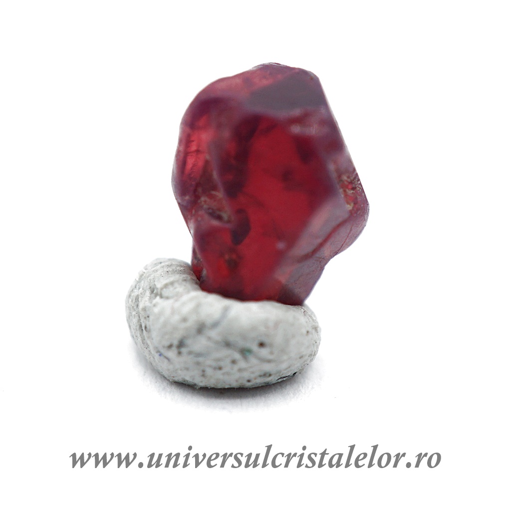 Collectibles Spinel rosu mineral unicat m05